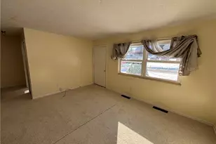 2441 45th St NW, Canton, OH 44709 - Photo 5