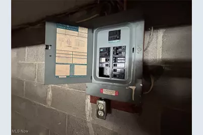 2441 45th Street NW, Canton, OH 44709 - Photo 13