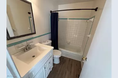 2441 45th Street NW, Canton, OH 44709 - Photo 3