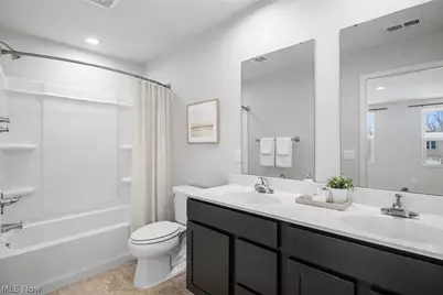 201 Taft Drive, Eastlake, OH 44095 - Photo 23