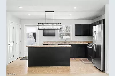 201 Taft Drive, Eastlake, OH 44095 - Photo 9