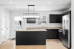 201 Taft Dr, Eastlake, OH 44095 - Photo 9