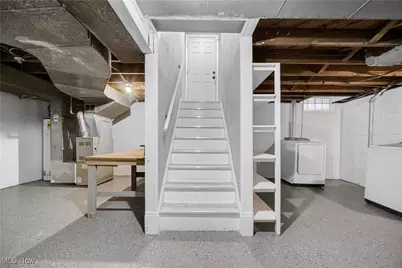 1090 Hillstone Road, Cleveland Heights, OH 44121 - Photo 25