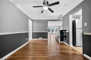 1090 Hillstone Rd, Cleveland Heights, OH 44121 - Photo 9