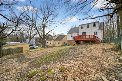 1090 Hillstone Road, Cleveland Heights, OH 44121 - Photo 31