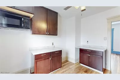 2411 8th Street, Cuyahoga Falls, OH 44221 - Photo 17