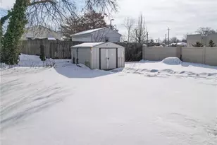 2411 8th St, Cuyahoga Falls, OH 44221 - Photo 33