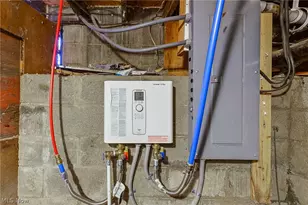 2430 S Hametown Rd, Norton, OH 44203 - Photo 29