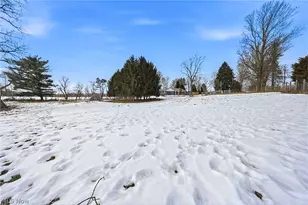 2430 S Hametown Rd, Norton, OH 44203 - Photo 37