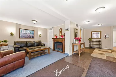 11811 Lake Avenue #503, Oakwood, OH 44107 - Photo 3