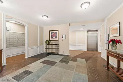 11811 Lake Avenue #503, Oakwood, OH 44107 - Photo 5