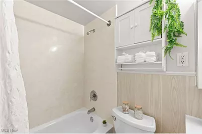 11811 Lake Avenue #503, Oakwood, OH 44107 - Photo 17