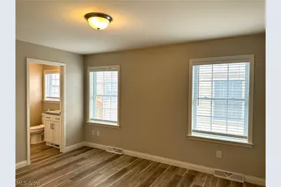 4433 Fenwick Avenue, Loveland, OH 44113 - Photo 9