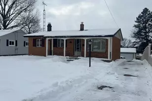 1124 Valley Dr NW, North Canton, OH 44720 - Photo 1