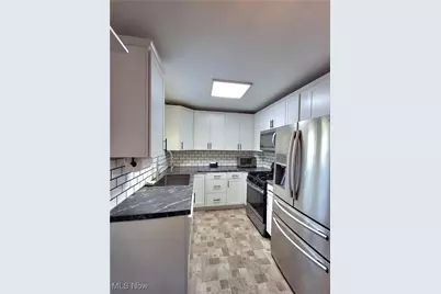 349 Elm Street, Wadsworth, OH 44281 - Photo 3