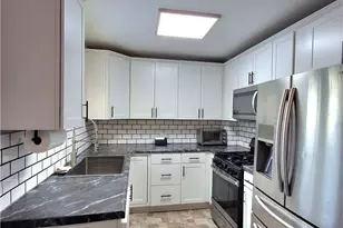 349 Elm St, Wadsworth, OH 44281 - Photo 3