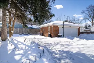 1115 Birch Ln, Loveland, OH 44109 - Photo 5