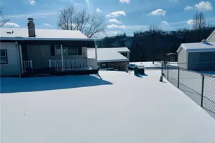 64682 Beth Dr, Bellaire, OH 43906 - Photo 3