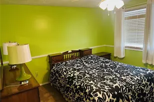 64682 Beth Dr, Bellaire, OH 43906 - Photo 17