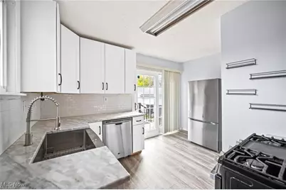 1411 W 114 Street, Loveland, OH 44102 - Photo 15