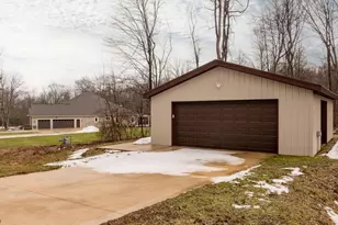 16831 Ravenna Rd, Chagrin Falls, OH 44023 - Photo 41