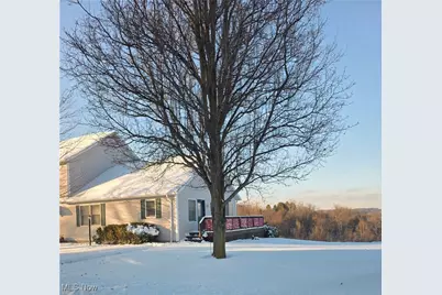 141 Meadowpark Drive, Cambridge, OH 43725 - Photo 3