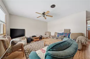 126 Royal Crest Dr, Seville, OH 44273 - Photo 5