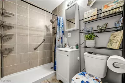 12112 Carrington Avenue, Loveland, OH 44135 - Photo 17