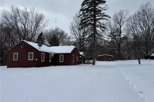 2160 Ingersoll Dr, Akron, OH 44320 - Photo 1