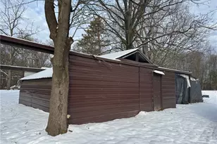 2160 Ingersoll Dr, Akron, OH 44320 - Photo 3