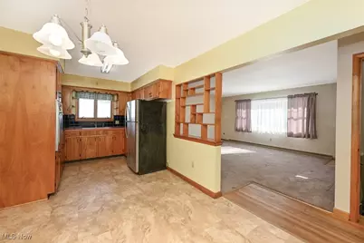 277 Lake Front Drive, Akron, OH 44319 - Photo 13