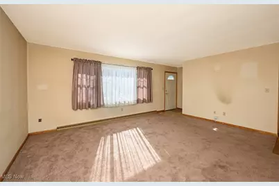 277 Lake Front Drive, Akron, OH 44319 - Photo 17