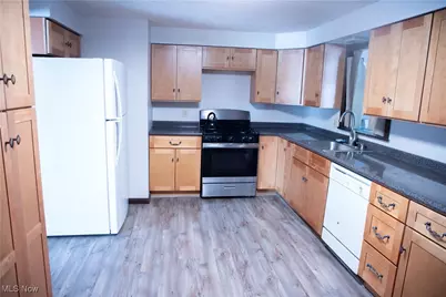 9344 Dorothy Drive, Streetsboro, OH 44241 - Photo 3