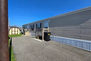 12860 Mayfield Rd, Chardon, OH 44024 - Photo 5