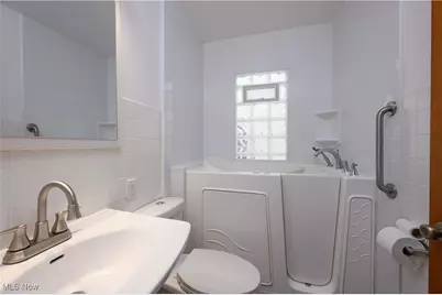 2616 Terrace Avenue, Akron, OH 44312 - Photo 21