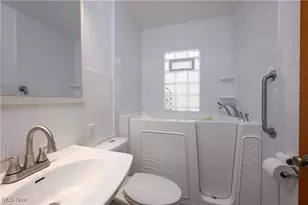 2616 Terrace Ave, Akron, OH 44312 - Photo 21