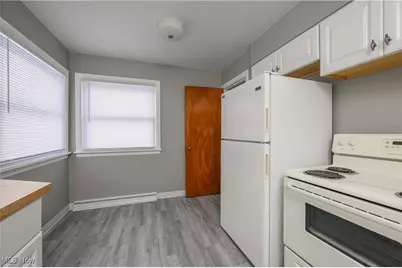 2616 Terrace Avenue, Akron, OH 44312 - Photo 9