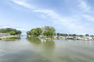 10850 E Bayshore Rd, Marblehead, OH 43440 - Photo 43