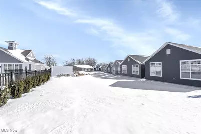 10850 E Bayshore Road #Canal 19, Marblehead, OH 43440 - Photo 5