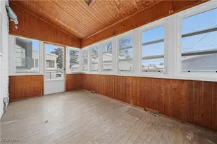 28759 Forest Rd, Willowick, OH 44095 - Photo 27