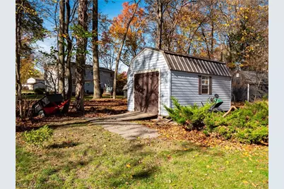 13930 Quail Oval, North Royalton, OH 44133 - Photo 11