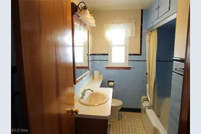 2921 Decamp Road, Youngstown, OH 44511 - Photo 15