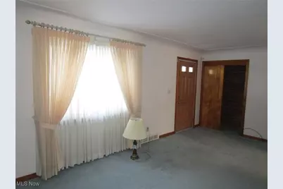 2921 Decamp Road, Youngstown, OH 44511 - Photo 5