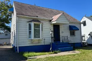 16814 Wayne Dr, Loveland, OH 44108 - Photo 1