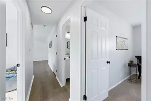 835 Carnegie Ave, Akron, OH 44314 - Photo 25