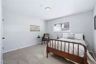 835 Carnegie Ave, Akron, OH 44314 - Photo 31