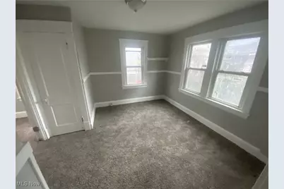 12514 Locke Avenue, Loveland, OH 44108 - Photo 5