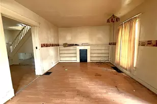 1021 N McDonel St, Lima, OH 45801 - Photo 3