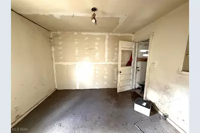 1021 N McDonel Street, Lima, OH 45801 - Photo 7