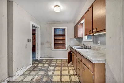 123 Ellenwood Avenue, Bedford, OH 44146 - Photo 17